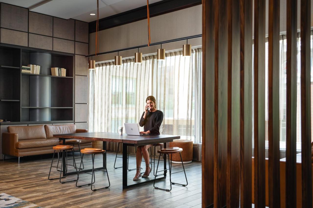 Louisville Marriott Downtown Екстер'єр фото